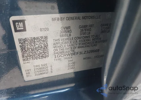 2020 Chevrolet Silverado 1500 2Wd Double Cab Standard Bed Custom z USA, uszkodzony, nr VIN 1GCRWBEF1LZ328669